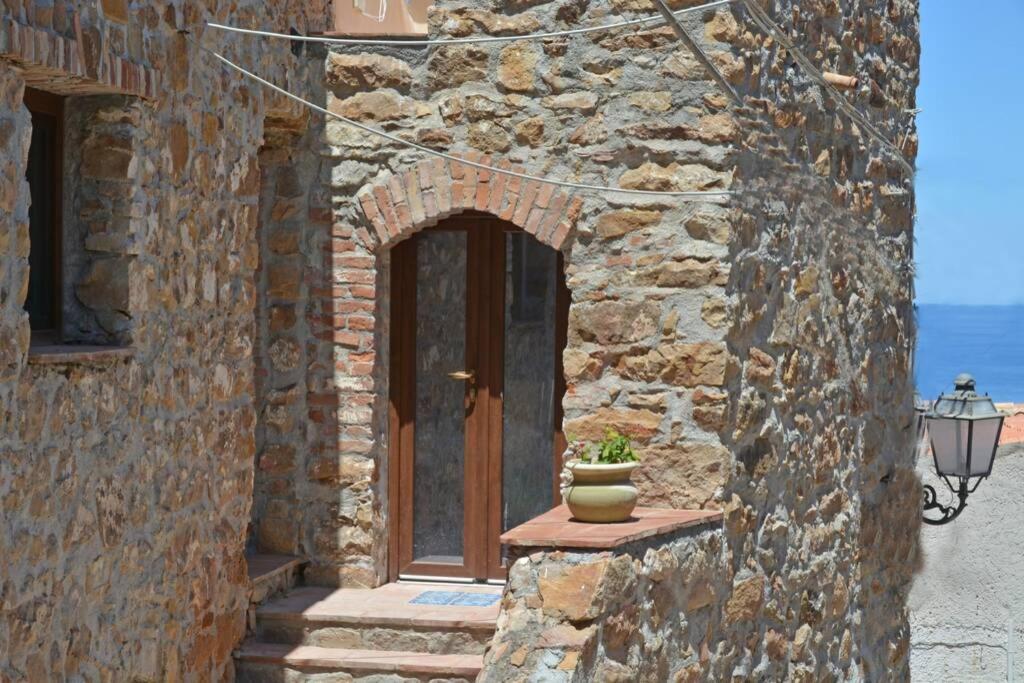 Terrazza Ambrogio Διαμέρισμα Sant'Ambrogio  Εξωτερικό φωτογραφία